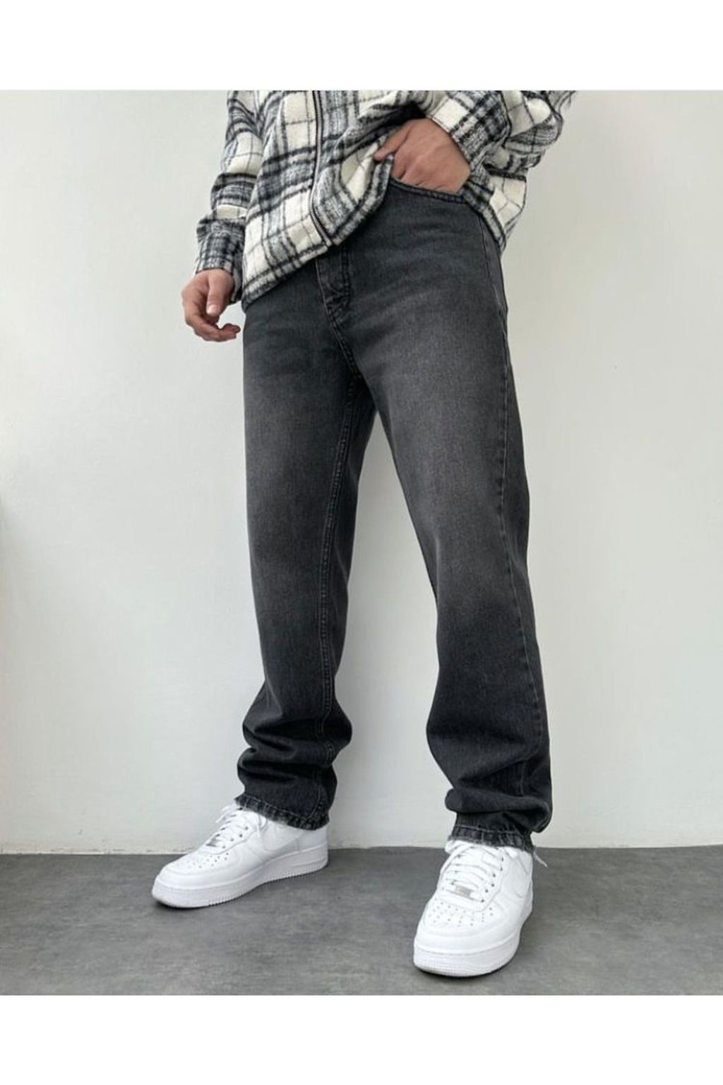 Taşlamalı Siyah Baggy Pantolon