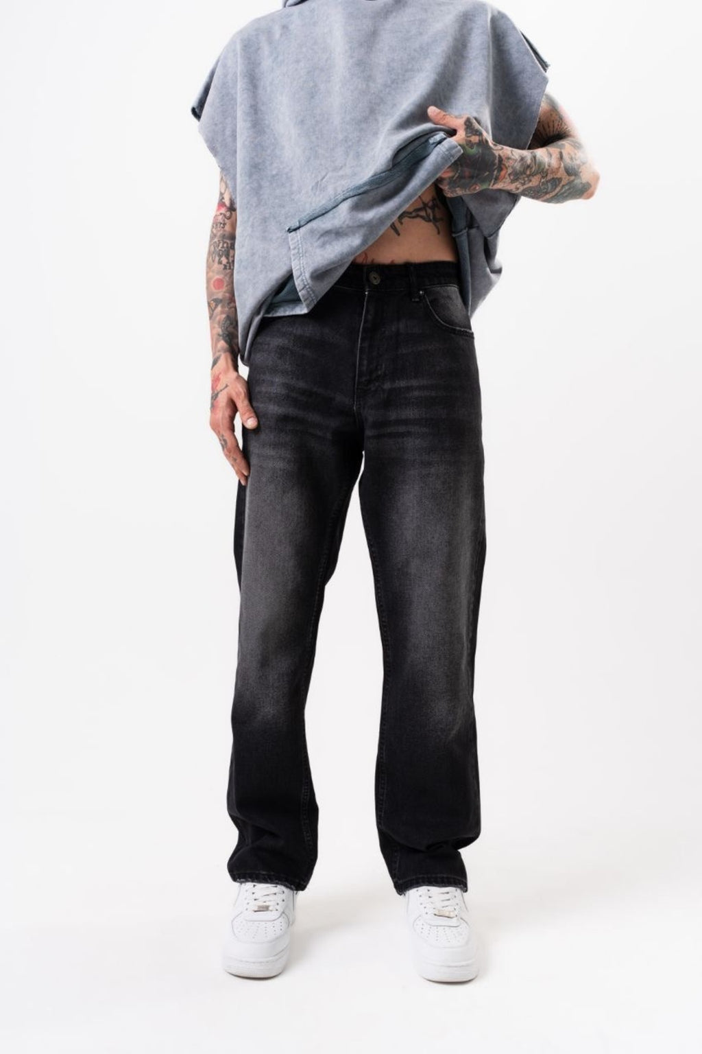 Taşlama Detay Bol Kalıp Jeans