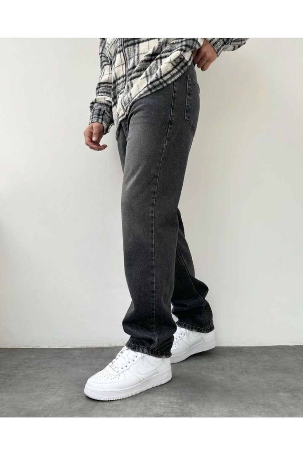 Taşlamalı Siyah Baggy Pantolon