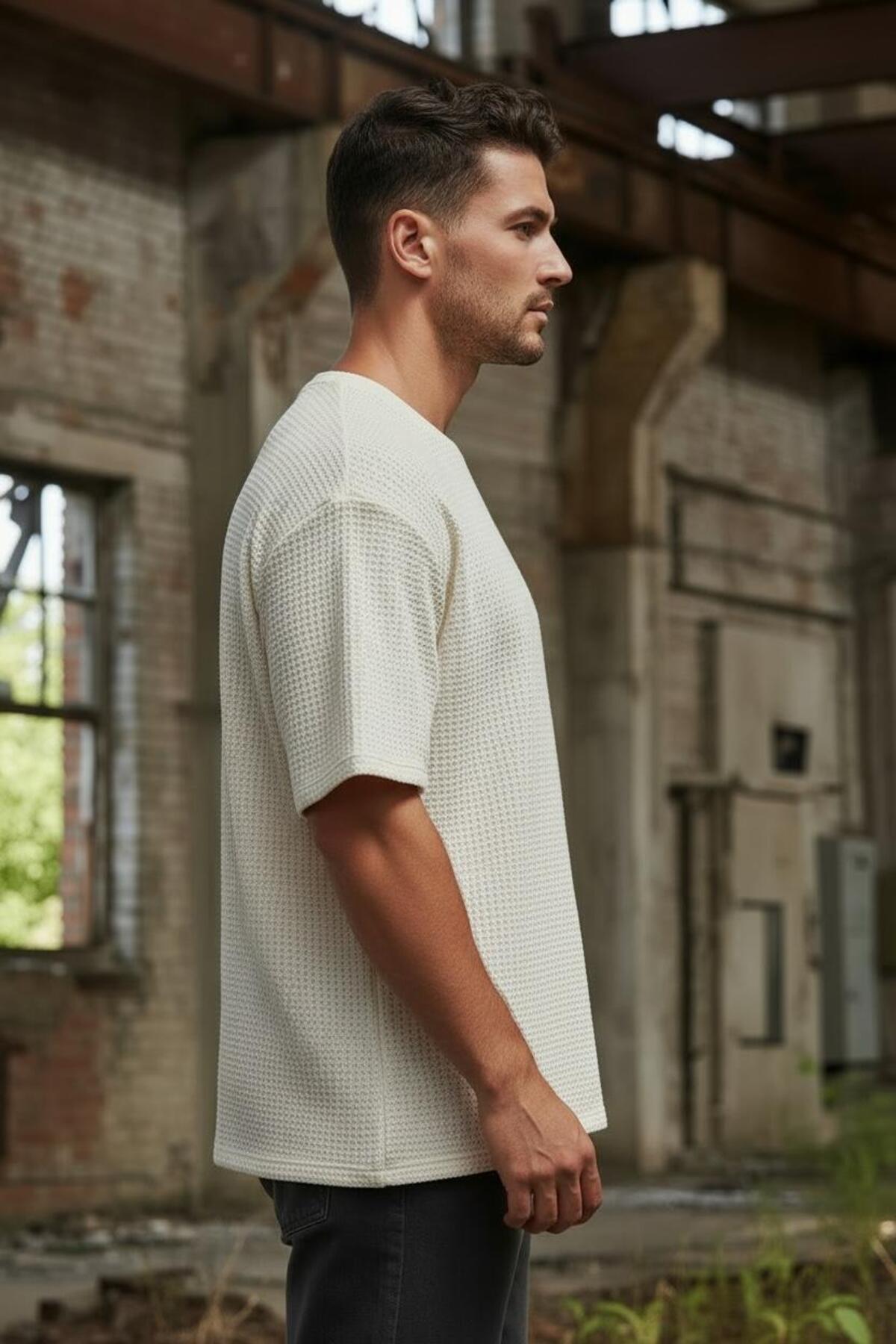 Erkek Bej Waffle Kumaş Oversize Tişört Bisiklet Yaka Modern Rahat Kalıp