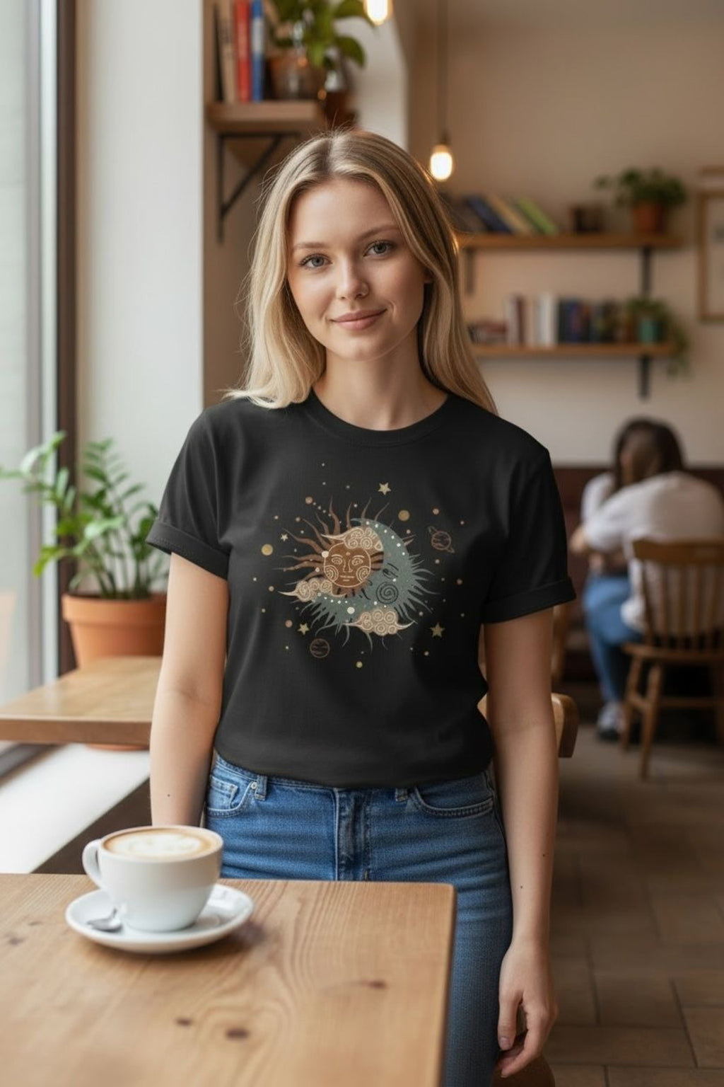 Kadın Siyah Baskılı Tişört Modern Minimal Desenli Rahat Kalıp Günlük Şık Basic T-Shirt