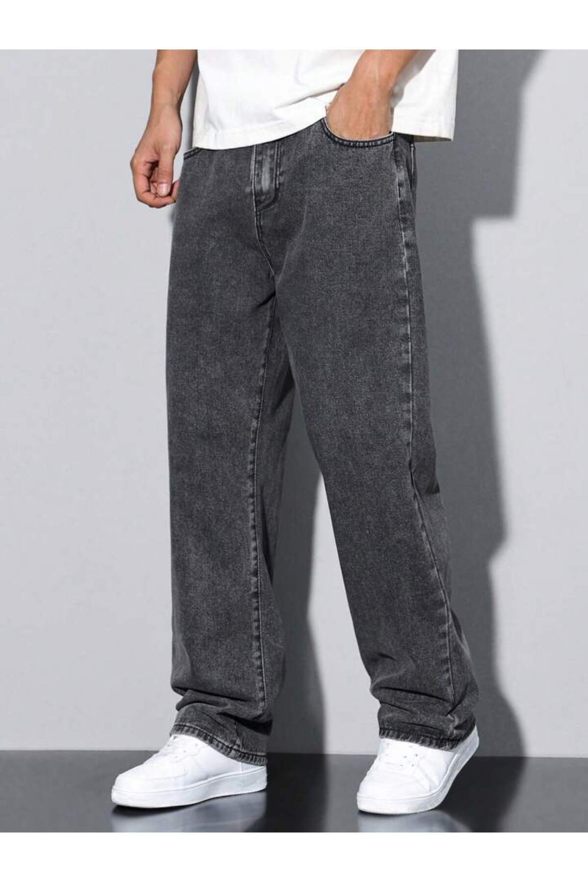 Erkek Oversize Jean Pantolon Geniş Paça Rahat Kalıp Günlük Sokak Stili Denim Pantolon