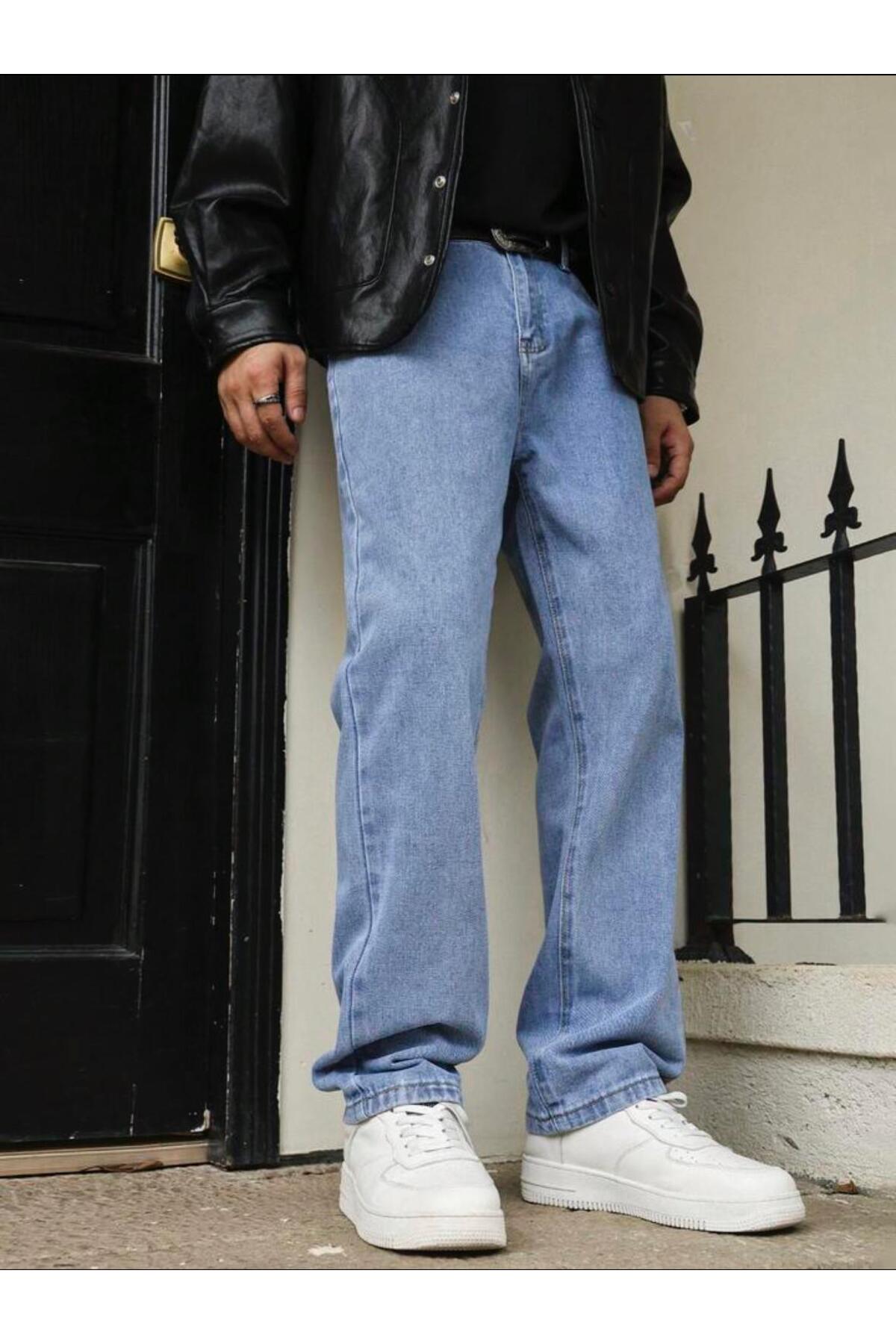 Erkek Açık Mavi Straight Fit Jean Pantolon Rahat Kesim Düz Paça Günlük Kot