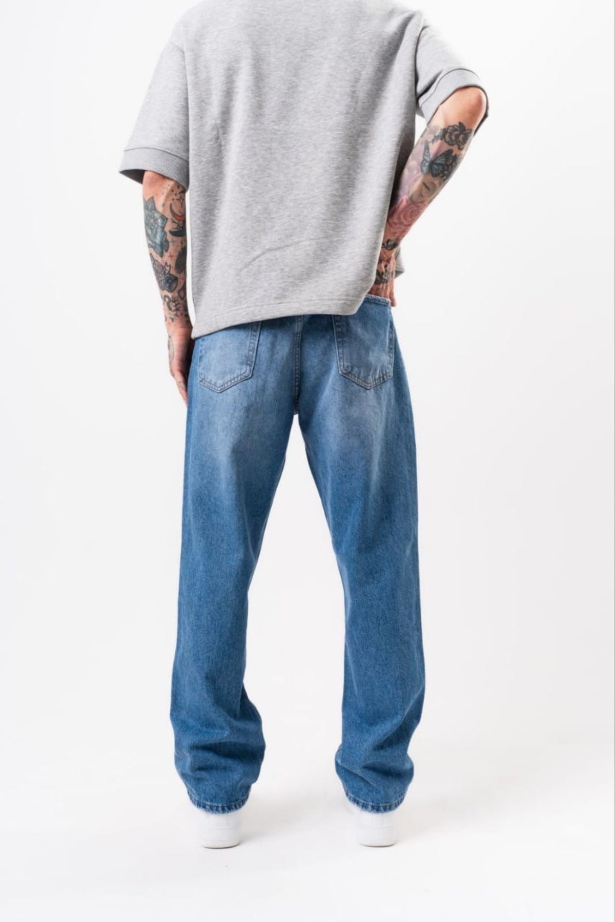 Taşlama Detay Bol Kalıp Jeans
