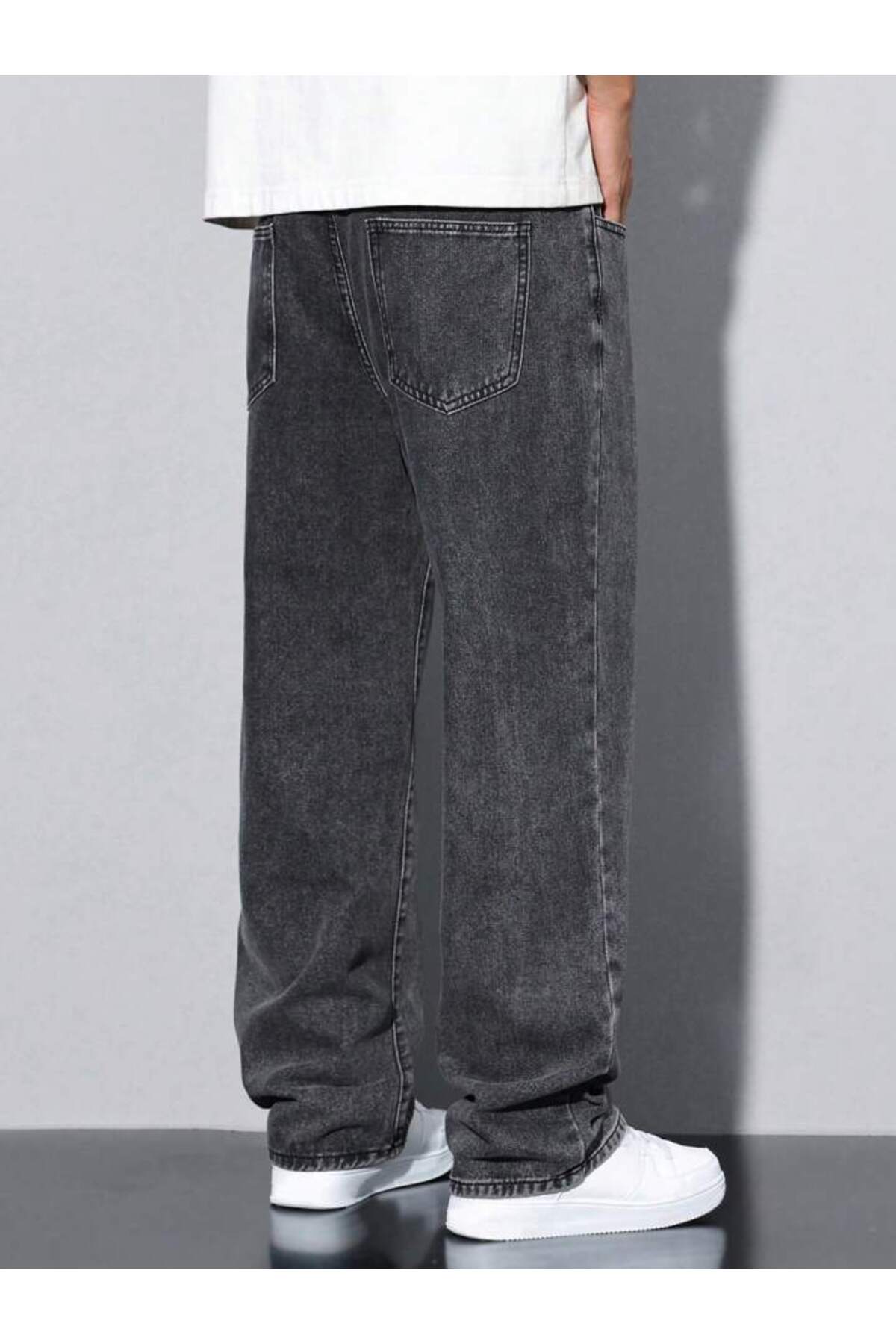 Erkek Oversize Jean Pantolon Geniş Paça Rahat Kalıp Günlük Sokak Stili Denim Pantolon
