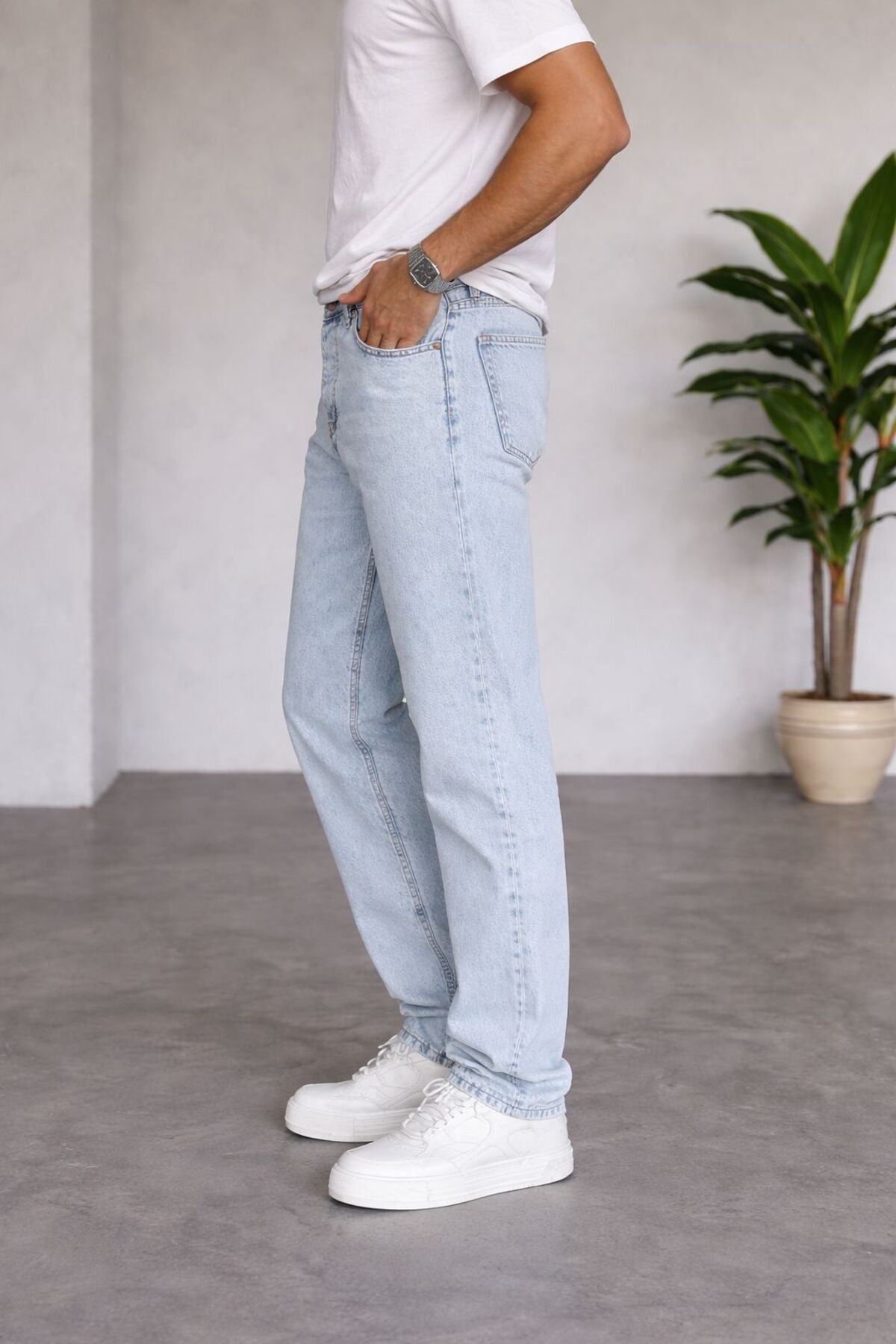 Erkek Açık Mavi Relax Fit Jean Pantolon Günlük Rahat Kesim Modern Basic Kot Denim